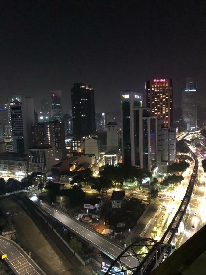 Апартаменты La Platinum Klcc Куала-Лумпур Экстерьер фото